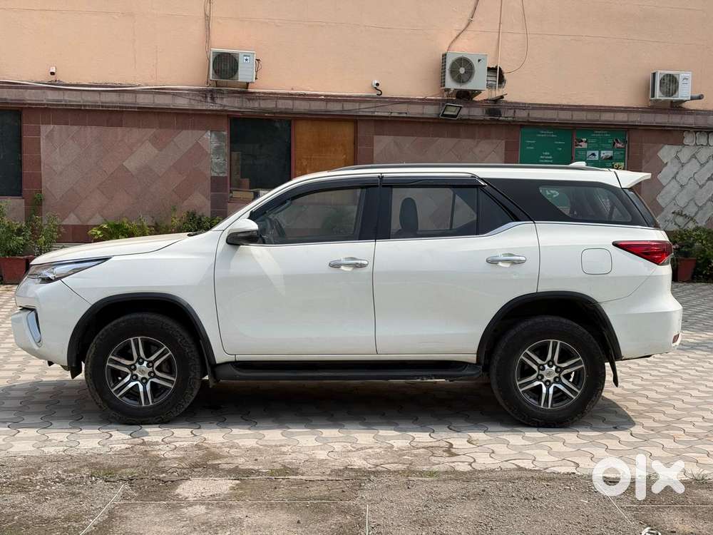 Toyota Fortuner 4x2 At 2.8 Diesel, 2018, Diesel