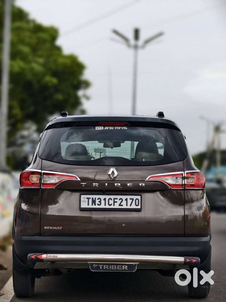 Renault Triber Rxt, 2022, Petrol