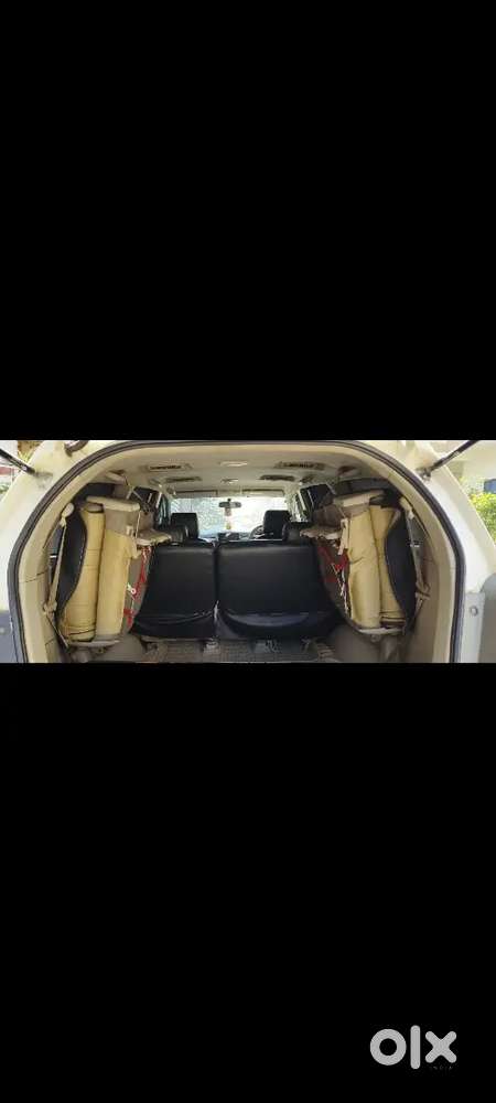 Toyota Innova 2012 Diesel 190000 Km Driven