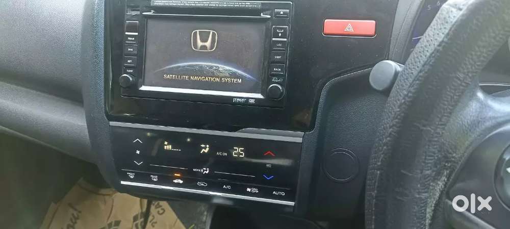 Honda Jazz 2016 Petrol Well Maintained