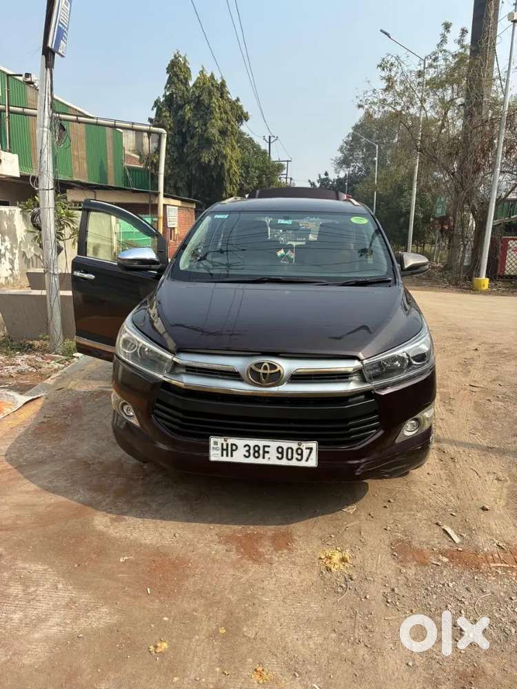 Toyota Innova Crysta