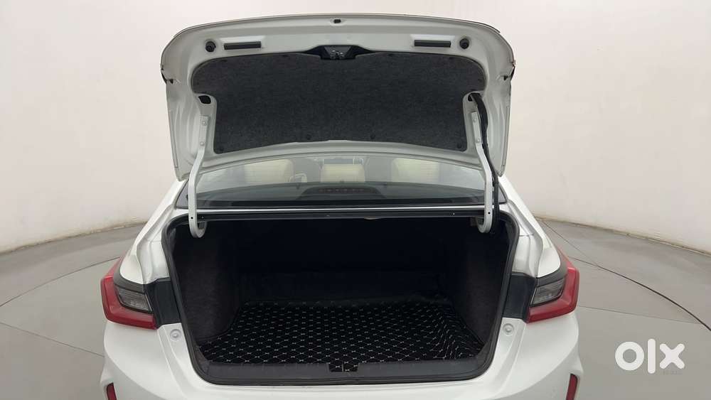 Honda City 1.5 Zx Cvt I-vtec, 2022, Petrol