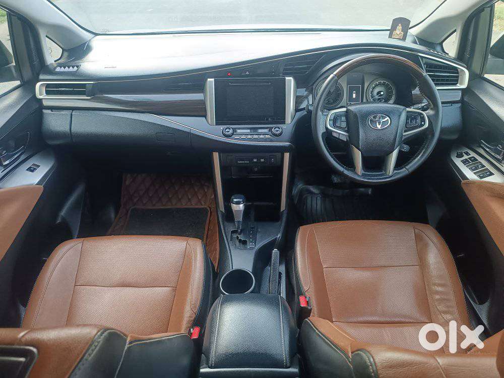 Toyota Innova Crysta 2.8z Automatic, 2019, Diesel
