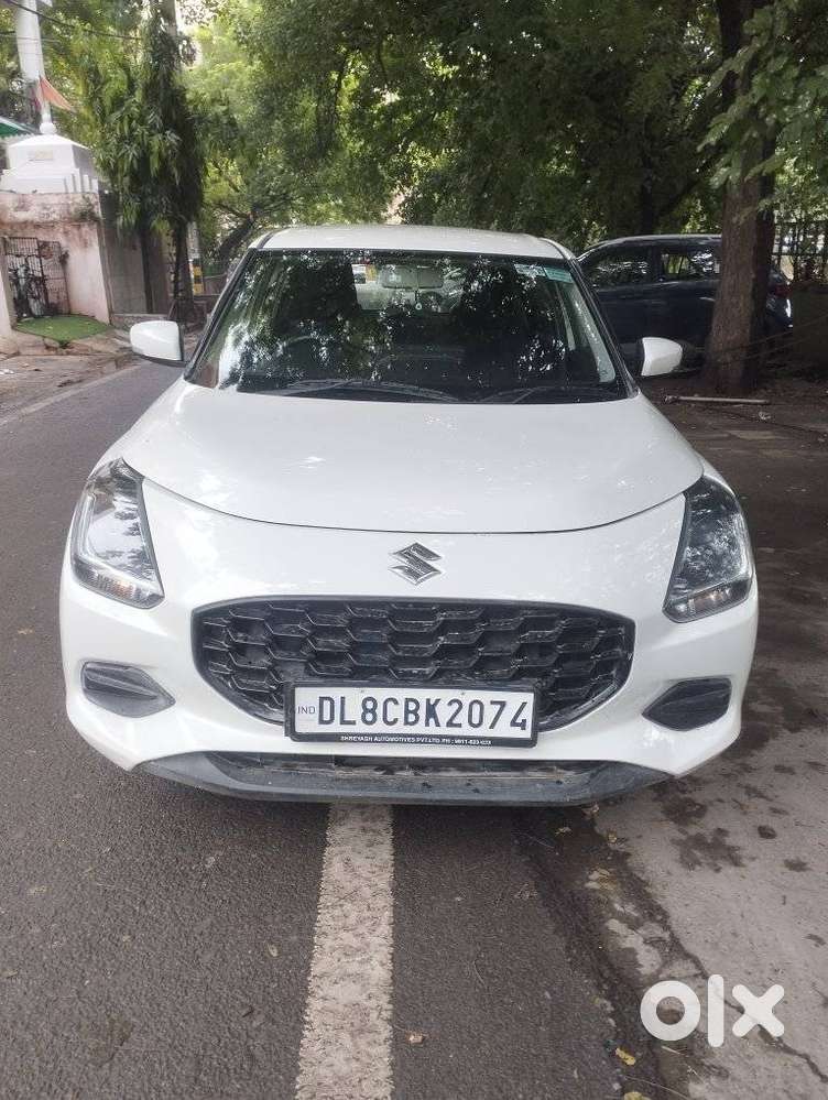 Maruti Suzuki Swift Vxi Optional, 2025, Petrol