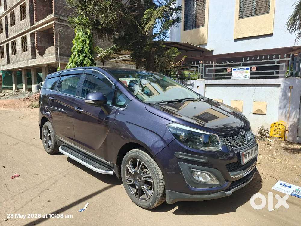  Mahindra Marazzo M8 (top Model) – 2018 – First Owner
