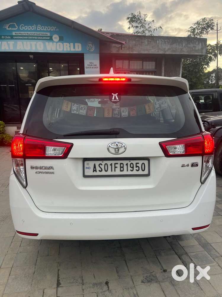 Toyota Innova Crysta 2.4 G Mt, 2022, Diesel