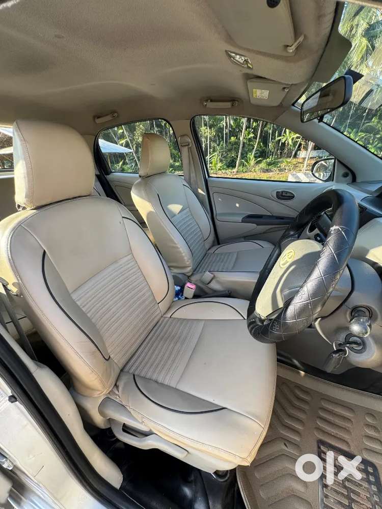 Toyota Etios Liva 2015