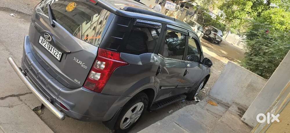 Mahindra Xuv500 2017