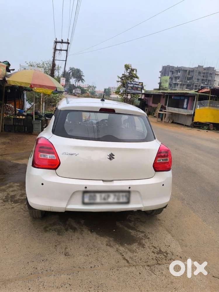 Maruti Suzuki Swift 2018 Petrol Well Maintained