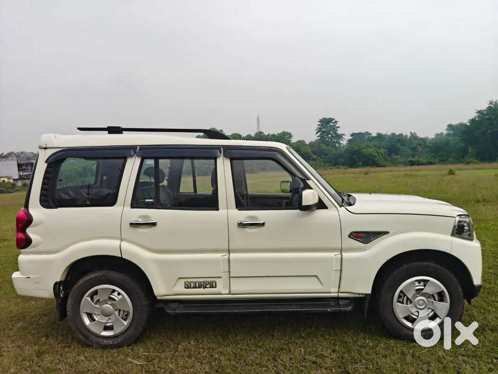 Mahindra Scorpio 2.2 2015