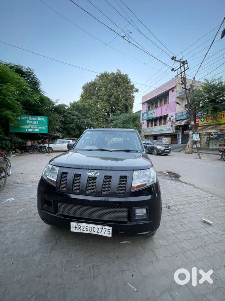 Mahindra Tuv 300 2017 Diesel Well Maintained
