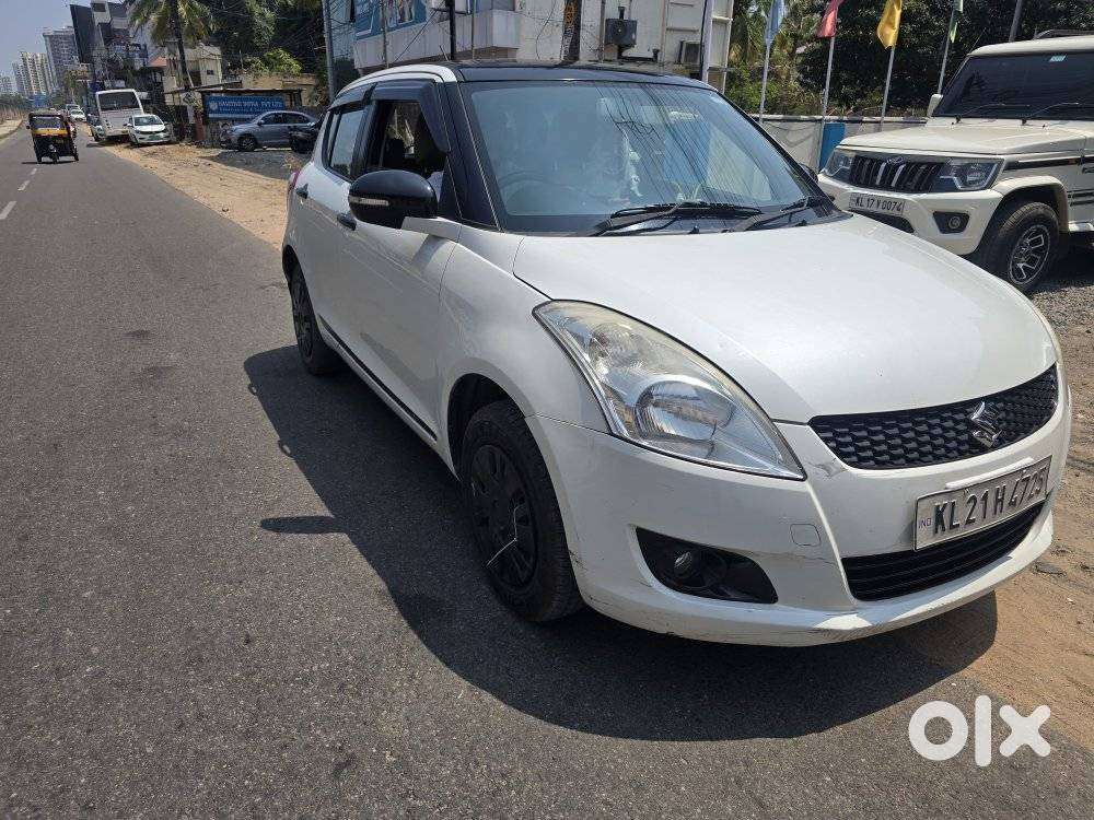 Maruti Suzuki Swift 2011-2014 Vxi, 2013, Petrol