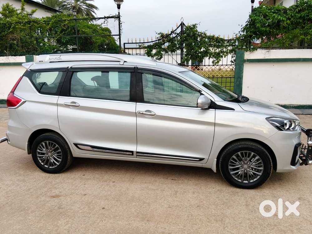Maruti Suzuki Ertiga Zxi Plus Shvs, 2022, Petrol