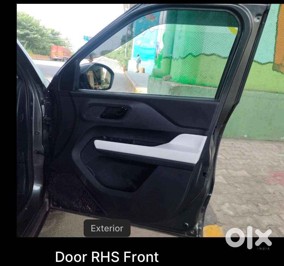 Tata Punch Dazzle Sunroof Cng 2024 | 3-yr Unlimited Km Warranty