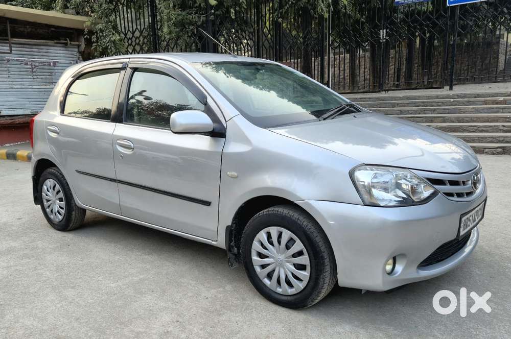 Toyota Etios, 2011, Petrol