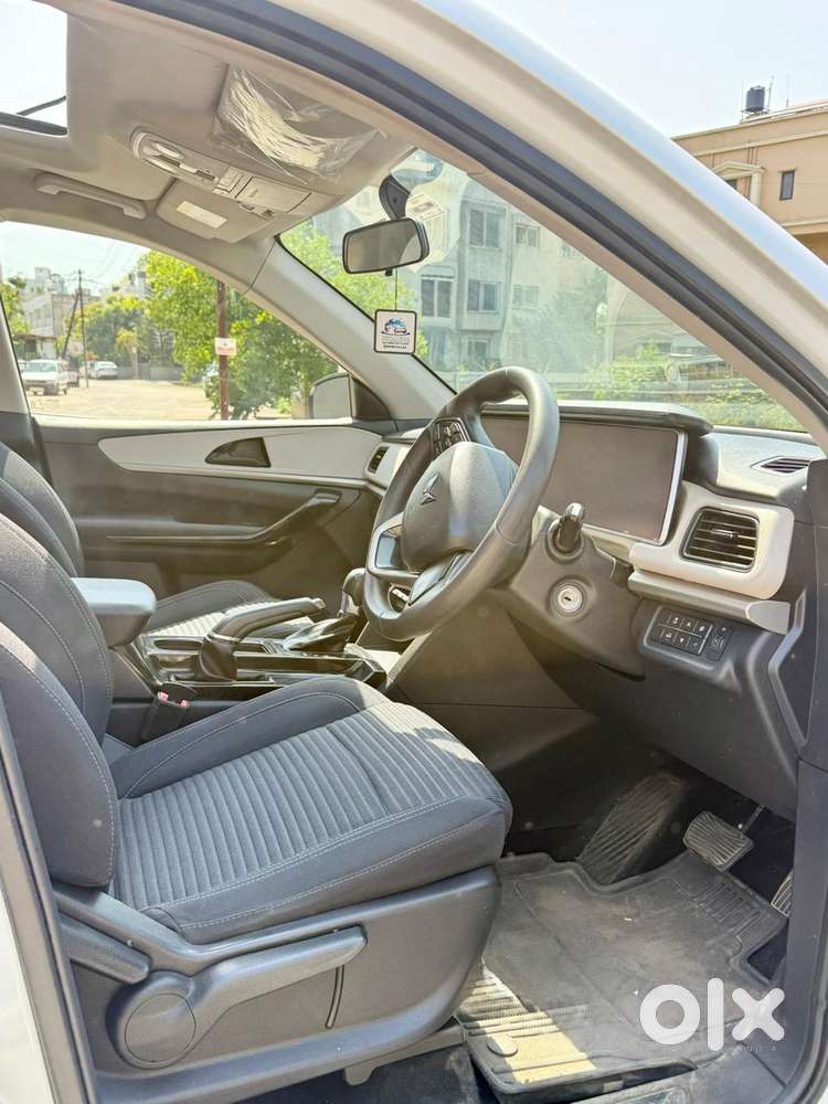 Mahindra Xuv700 2.2 Ax 5 Diesel Mt Str, 2022, Diesel