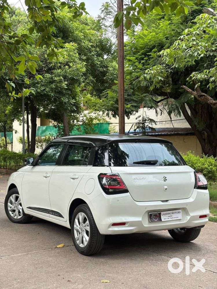 Maruti Suzuki Swift Zxi Plus Amt Dual Tone, 2025, Petrol