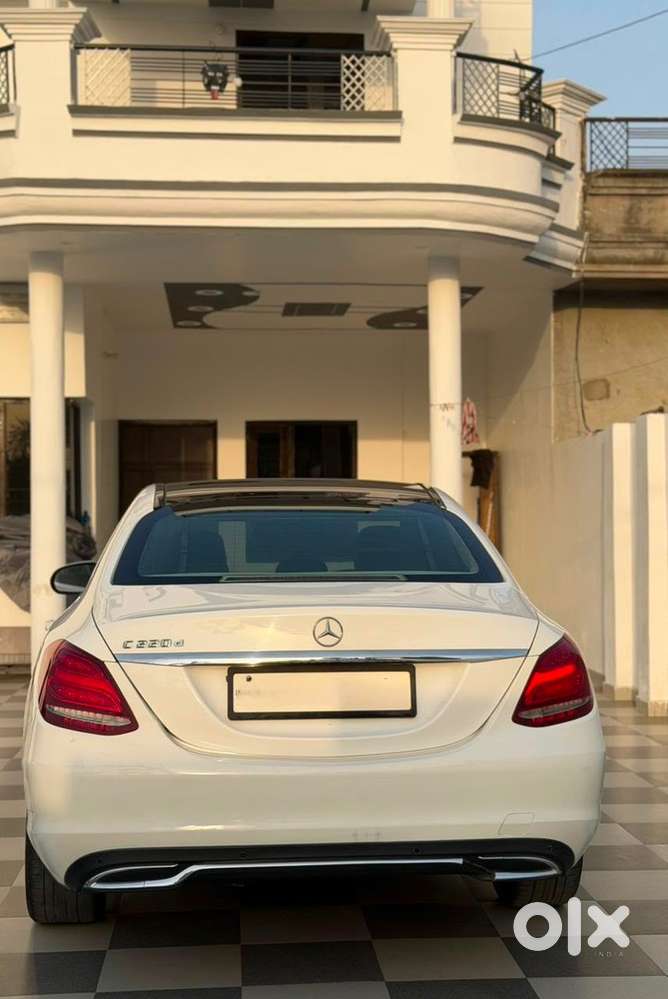 Mercedes Benz C220d