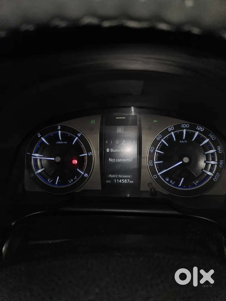 Toyota Innova Crysta 2016