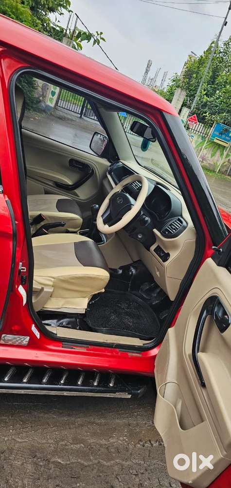 Mahindra Tuv 300, 2016, Diesel