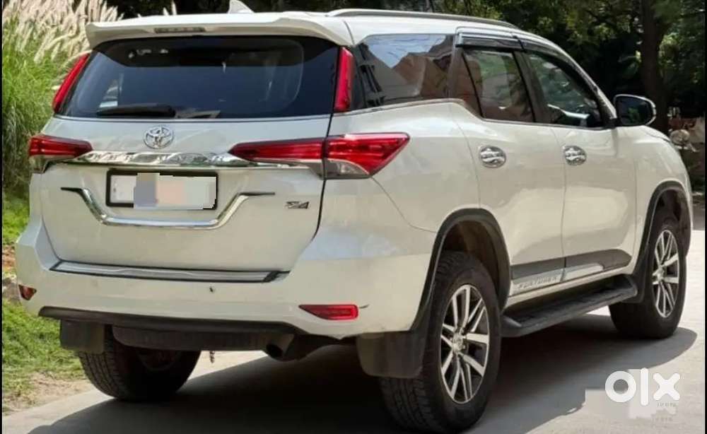 Toyota Fortuner 1st Owner Automatic 4*4 /2017 Diesel