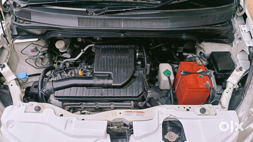 Maruti Suzuki Ritz Vxi, 2013, Petrol