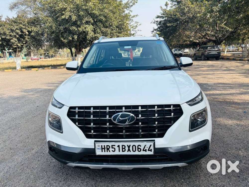 Hyundai Venue Sx Plus Turbo Dct, 2019, Petrol