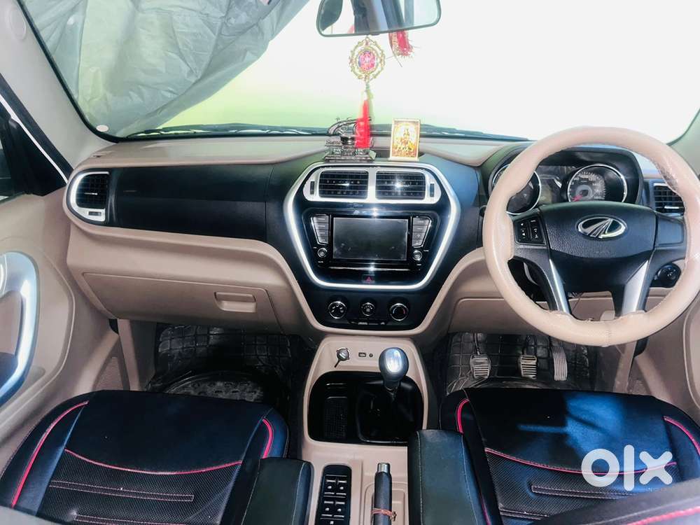 Mahindra Tuv 300 2018