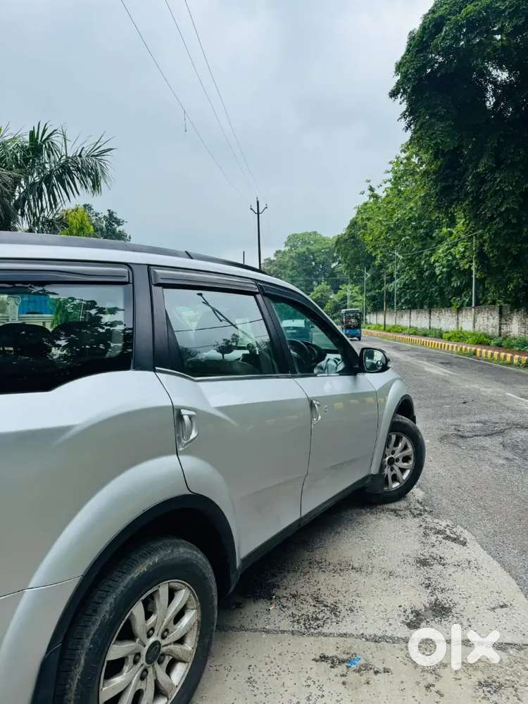 Mahindra Xuv500 2.2 2016