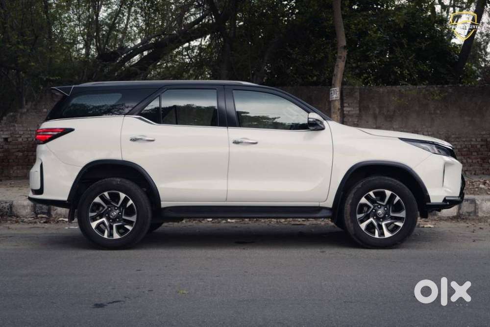 Toyota Fortuner Legender 4x2 At 2.8, 2024, Diesel