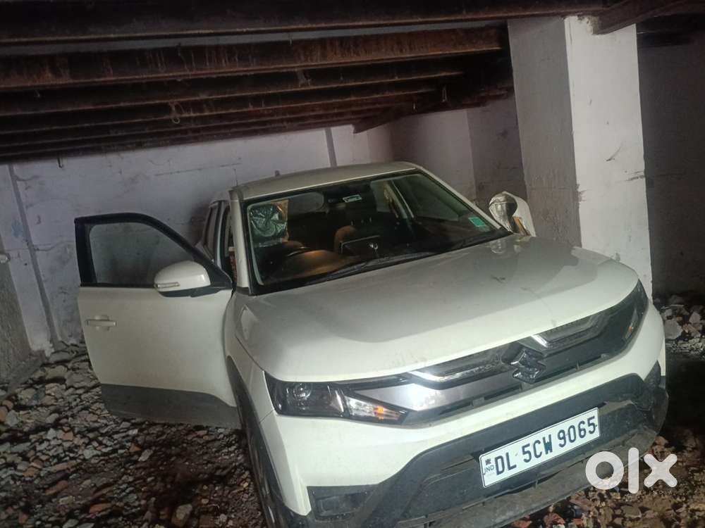 Maruti Brezza Petrol 2025