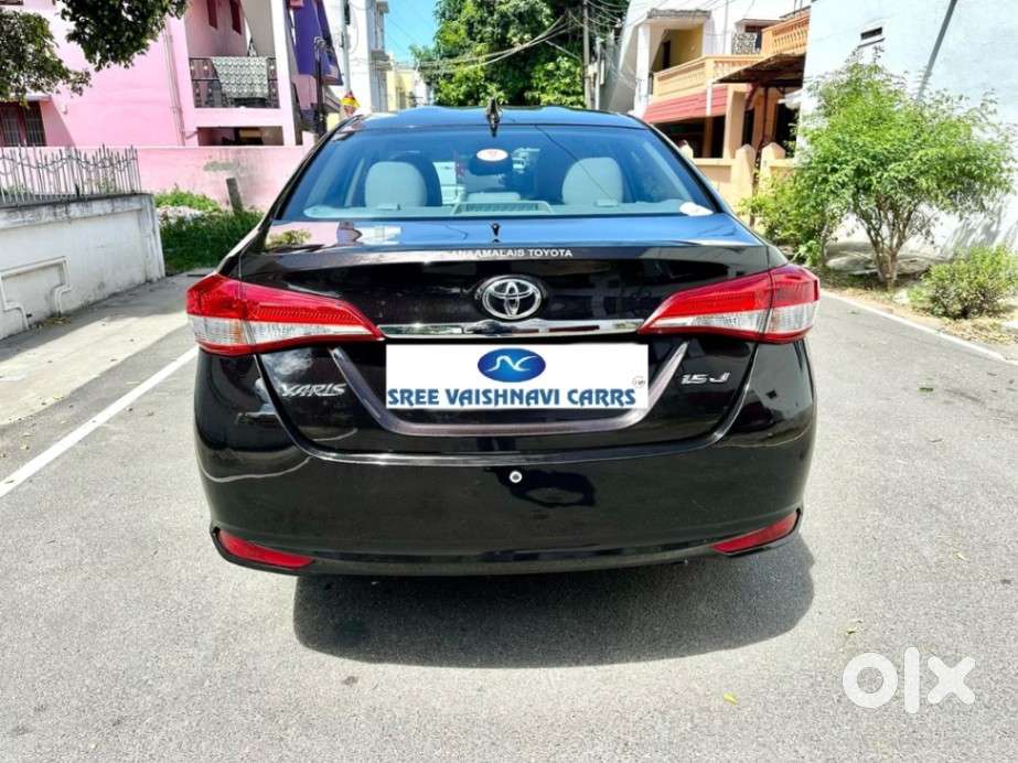 Toyota Yaris J Cvt, 2018, Petrol