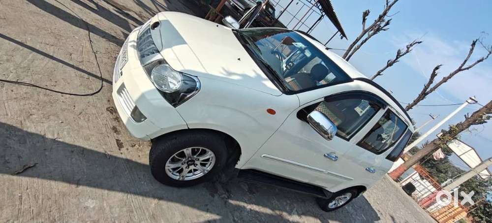 Mahindra Quanto C6 Well Maintained And In Excellent Condition