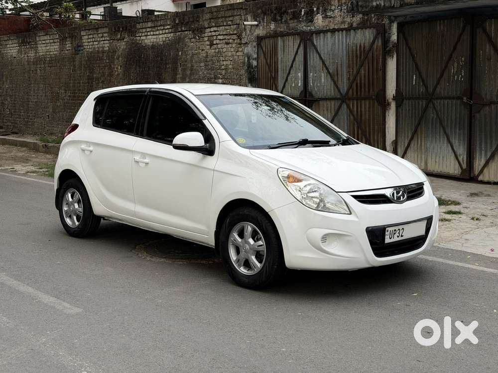Hyundai I20 2010-2012 1.2 Sportz Option, 2011, Petrol
