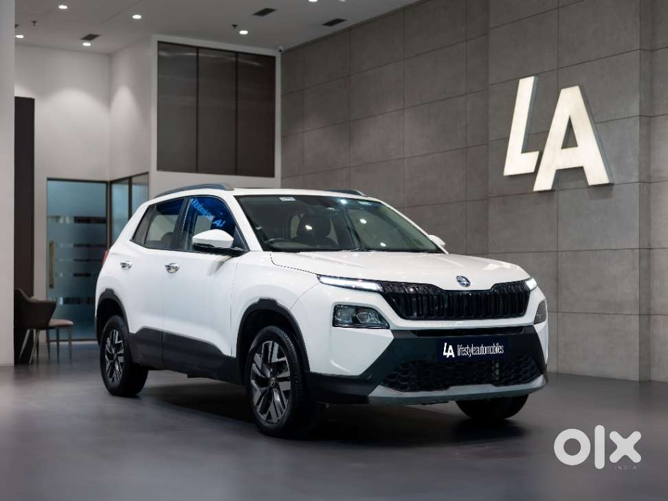 Skoda Kylaq Prestige, 2025, Petrol