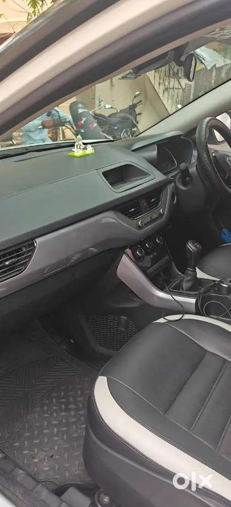 Tata Nexon 2023 Diesel 28500 Km Driven