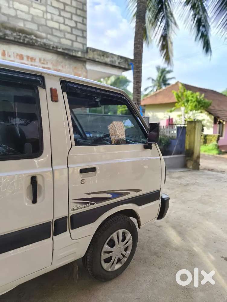 Maruti Suzuki Omni 2016 Petrol Well Maintained