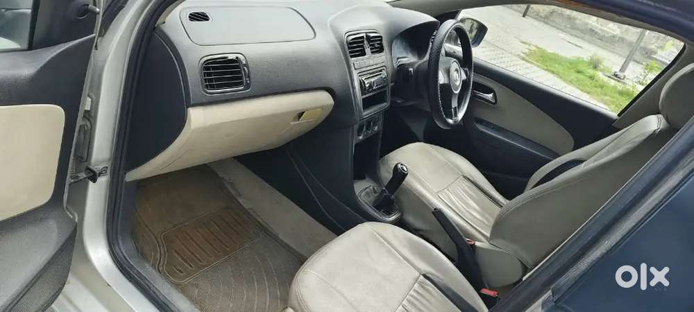 Volkswagen Polo Comfortline 2010 Car Repassing 2030