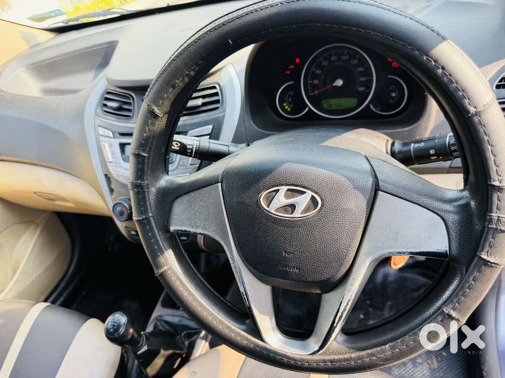 Hyundai Eon Sportz, 2011, Petrol