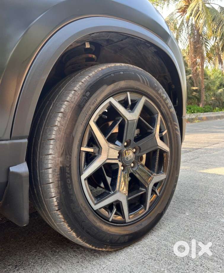 Tata Safari Adventure X Plus 7 Str Dark Edition, 2025, Diesel