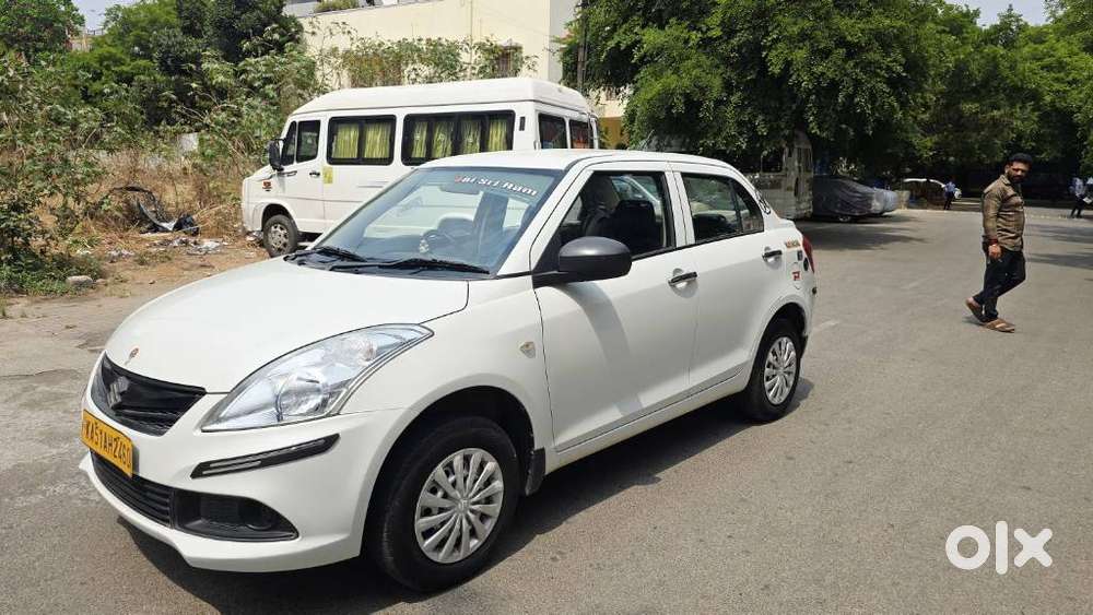 Maruti Suzuki Swift Dzire Vxi Optional, 2022, Diesel