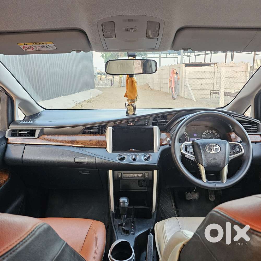 Toyota Innova Crysta 2.8 Gx At 7 Str, 2017, Diesel