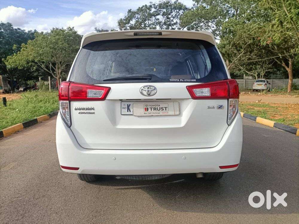 Toyota Innova Crysta 2.8z Automatic, 2017, Diesel