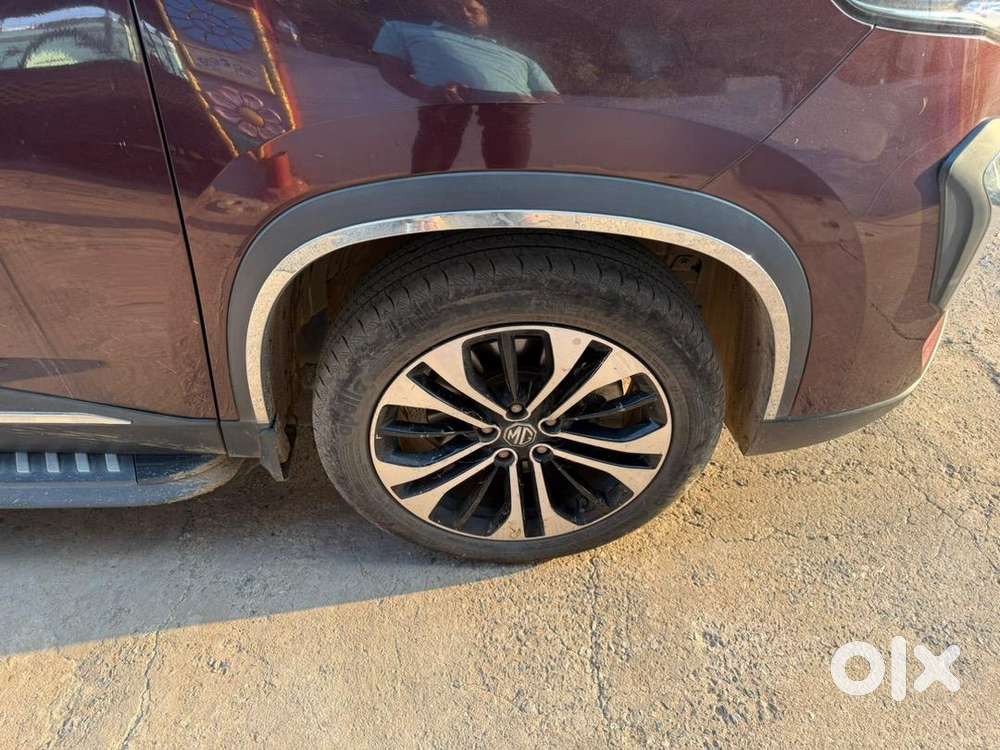 Mg Hector Plus 2021 Diesel Well Maintained