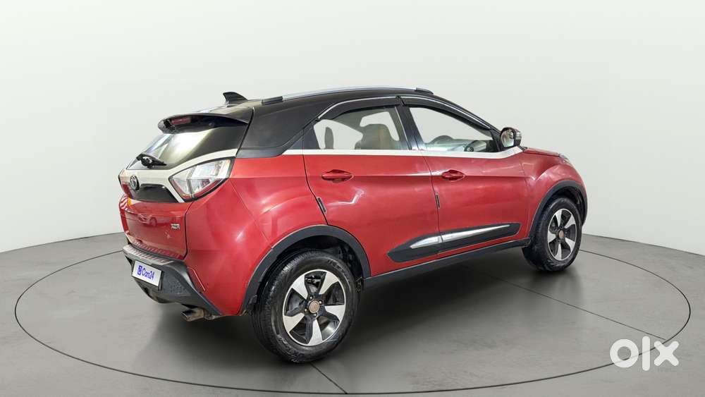 Tata Nexon 1.2 Revotron Xza Plus, 2018, Petrol