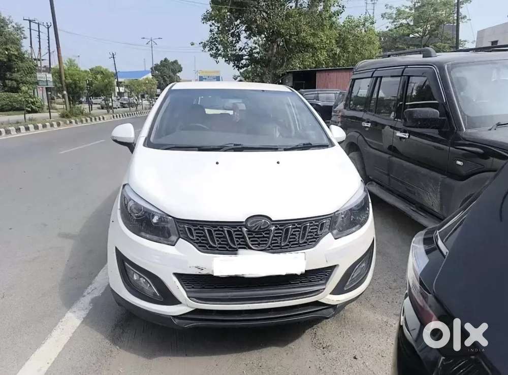 Mahindra Marazzo M8, 2018, Diesel