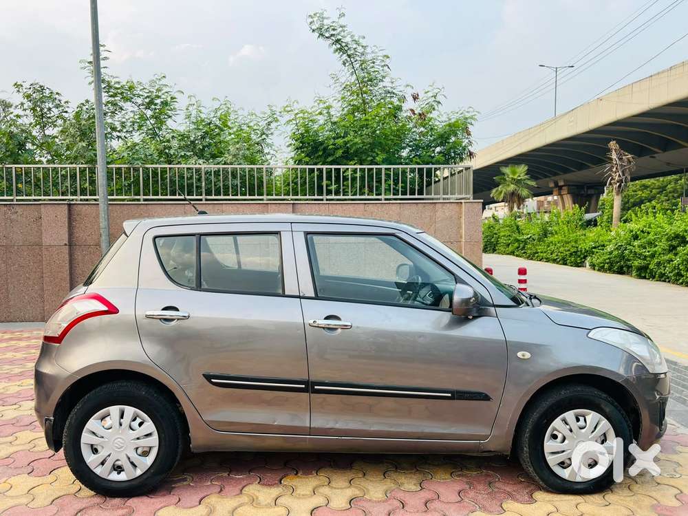 Maruti Suzuki Swift Lxi Option, 2015, Petrol