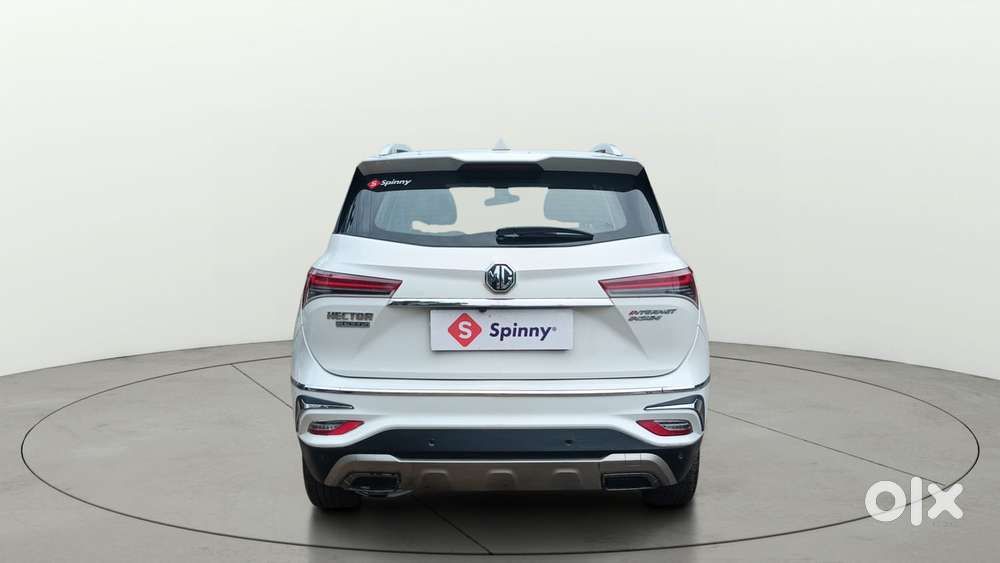 Mg Hector Plus 1.5 Sharp Turbo Cvt 6 Str, 2021, Petrol