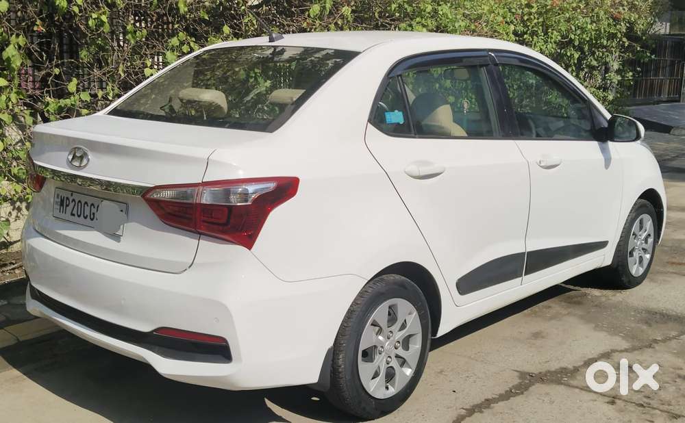 Hyundai Xcent 1.2 Vtvt Sx Option, 2015, Petrol