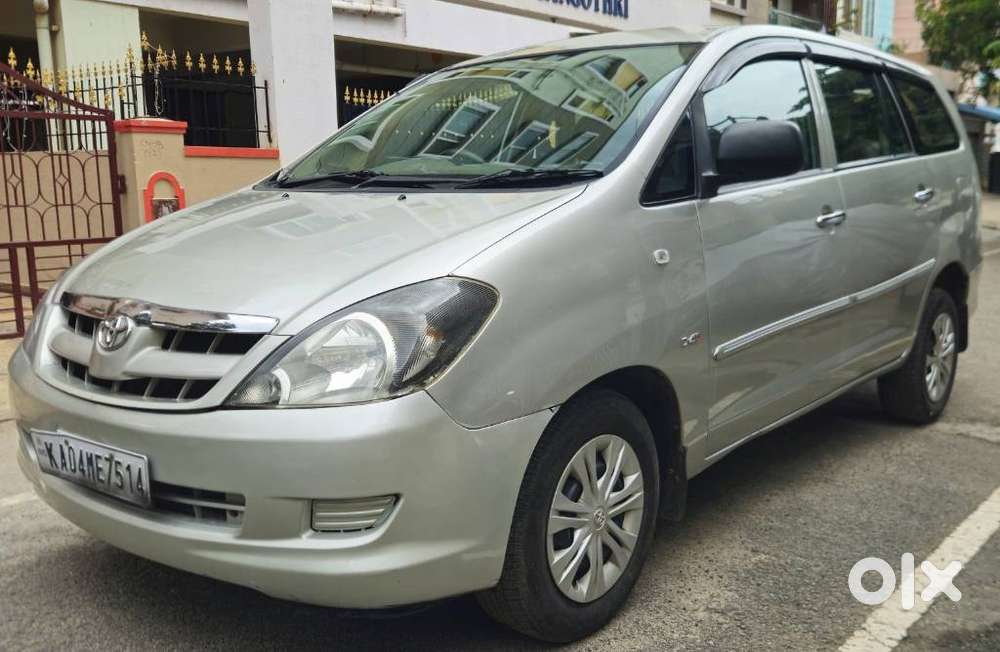 Toyota Innova 2.5 G (diesel) 8 Seater, 2007, Diesel